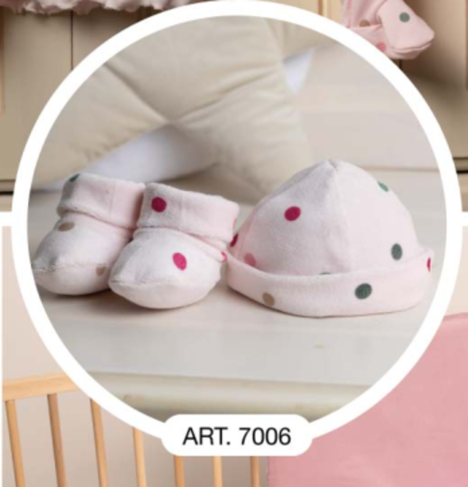 CAPPELINO+SCARPETTE NEONATA 7006 Tellini S.r.l. Ingrosso Abbigliamento