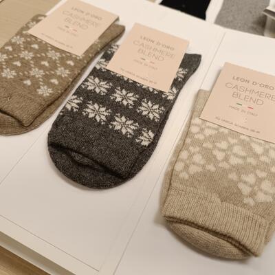 KURZE SOCKE FÜR DAMEN 704 NORWEGIAN Tellini S.R.L. Großhandelskleidung